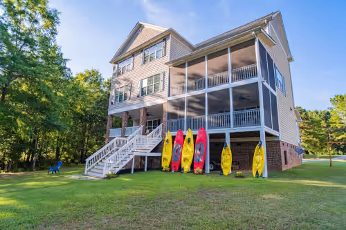 Lake Wateree Waterfront Retreat - 6BR w/ Dock, Kayaks, Firepit and Game Room