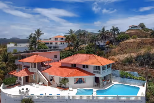 14BD guest-friendly complex, sea views, gym, 2 pools, billiard, home cinema!