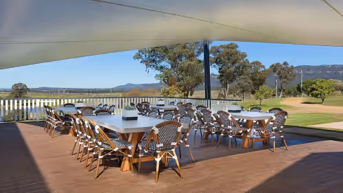 Outdoor dining at Willow Tree Estate