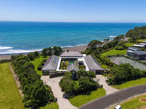 St. Georges By The Sea - Luxury beach front property