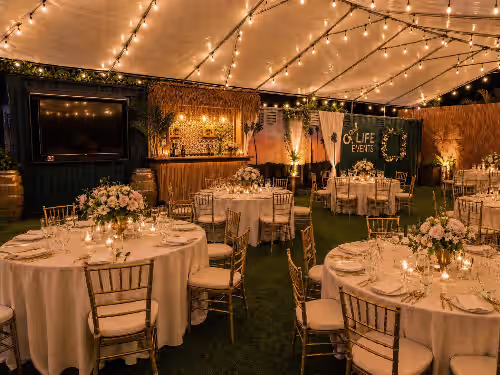 Good Life Vacation Rental Resort: 34 BRs, 95 Beds & 5 Stunning Event Spaces, wedding venue in San Diego, California