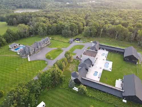 Hilltop Castle World: Pennsylvania