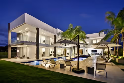Palmas 78: Lux golf villa, full staff, lap-pool, Jacuzzi & 2 golf carts