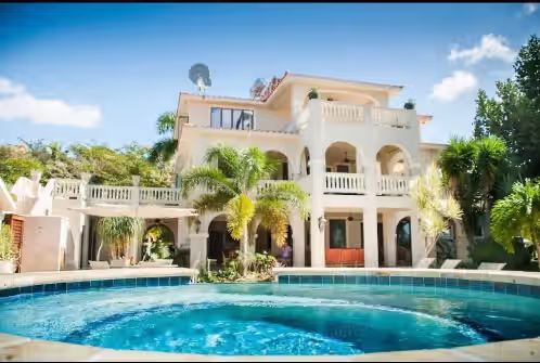 Villa de Zecheo - Luxury Beachfront Villa in Rincon 