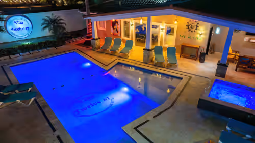 Villa Twelve27