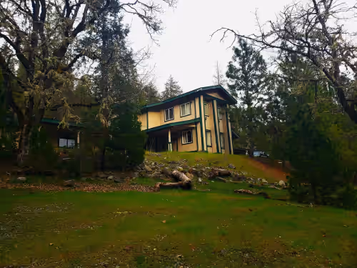 The Kelly Lodge