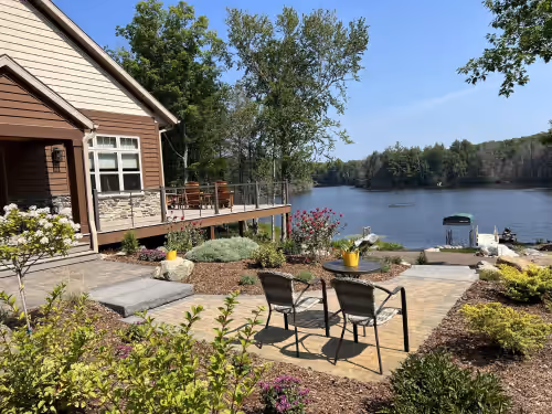 Secluded 25-acre private lake, set on 200 acres of private land.  Sleeps 19