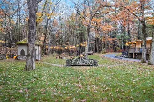 2 Houses, 22+Guests, 2 Hot Tubs, Renovated, Groups & Events Welcome, Firepit