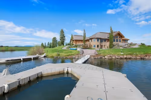 North Shore Lodge  8 bed 11 bath on Island Park Reservoir with Private Dock