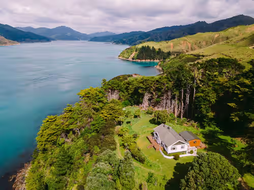The Gunyah Retreat - Exclusive Island Escape with Ocean View, Marlborough Sounds, wedding venue in Queen Charlotte Sound, New Zealand