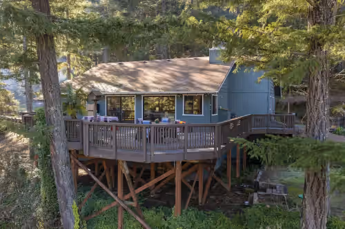 The perfect vacation destination, a huge house for your loved ones!