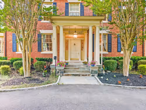 Exterior detail at Eudora Mansion