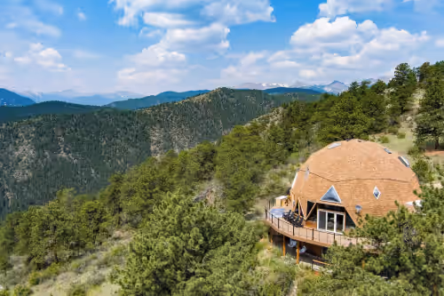 Luna Dome - Expansive Views! 4500SqFt Mountain Dome Near Denver w/ Sauna, Hot Tub, Huge Deck