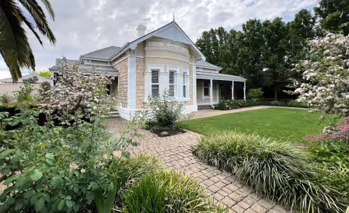 Tanunda House - Luxury 5 BR in Barossa Wine Region, wedding venue in Tanunda, Australia
