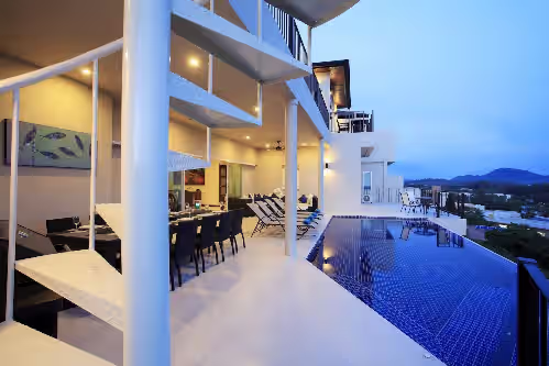 Turquoise View: Private pool, sea view, 9 bedrooms, Activity room & Cinema Room