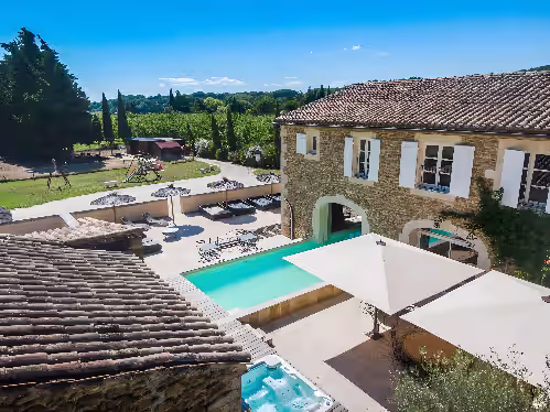 Mas Loisonville: 32 Guests, Private Pool, Weddings, Seminars & Family Holidays, wedding venue in Grillon, France