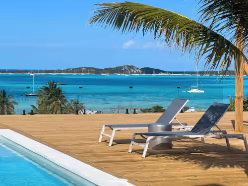 Ultimate Outdoor Living, In the Heart of the Action, High above it all