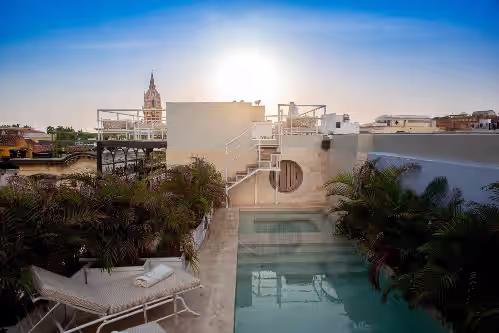Sol De Alba Wedding Mansion - Old City 13 Bedroom 14.5 Bathroom, Pool, Rooftop Bar, Staff