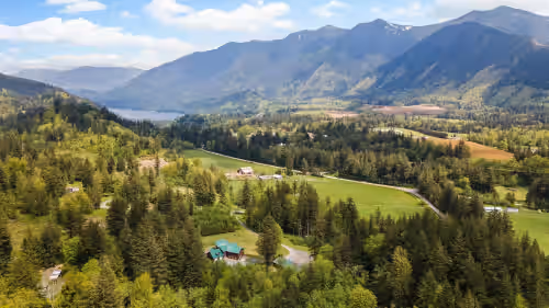 Maple Rock Resort-13 acre/GolfCourse/VirtualGolf/Gymnasium/Arcade/Volleyball!!!