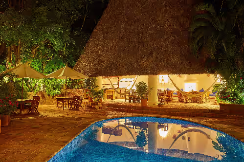 Villa de Los Leones - Oceanfront Conchas Chinas -Spectacular Hacienda Estate -Chef/ Staffed