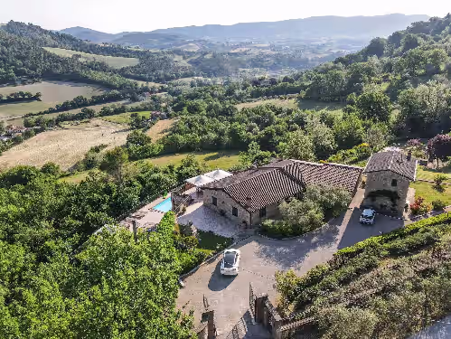 Big estate with private indoor & outdoor pool, gym, billiard in Umbria, estate wedding venue in Gaglietole di Collazzone, Italy