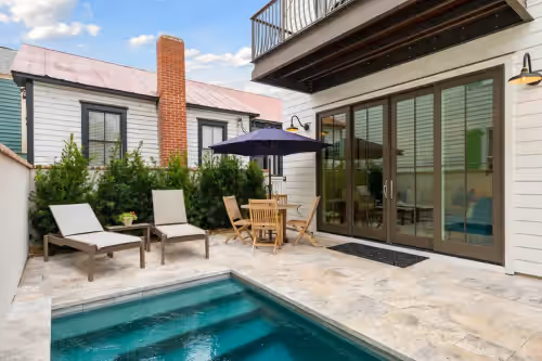 The Cavallo- Private Rooftop Deck & Pool