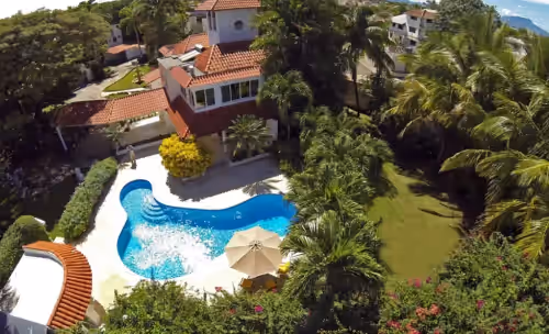 Luxury 8 Bedrooms 8 Bathrooms Villa in Sosua