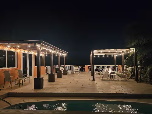 Pool at Beautiful Tropical Island Villa for big families and groups