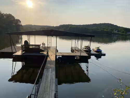 Private 42-Acre Lakefront Retreat w/ Dock, Kayaks, Creek & Trails