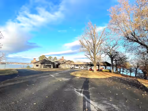 PANORAMIC WATERFRONT THE LODGE AT STONY POINT VACATION GETAWAY & WEDDINGS