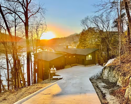 Lake Front Luxury - Norris Lake - Private Dock w/Slide