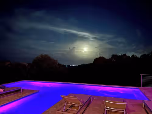 Stunning Private Oasis with Pool and Ocean Views, photo 4
