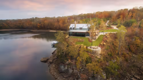 40 acres of privacy surrounded by water