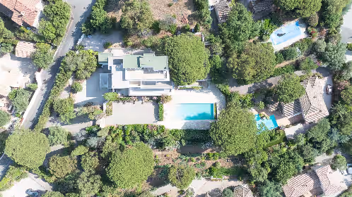 Superb vintage design luxury villa with pool and St Maxime sea view - Sainte, wedding venue in Sainte-Maxime, France