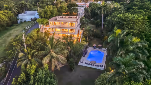 Casa D'Palma-steps to Sandy Beach!, beachfront wedding venue in Rincón, Puerto Rico