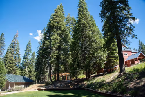 Property grounds at Union Hotel Sierra Retreat Perfect In/Outdoor Space for Wedding Reunion Retreat