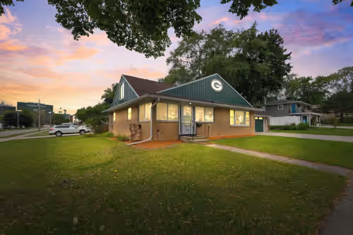 Miss Liberty Lambeau, city wedding venue in Green Bay, Wisconsin