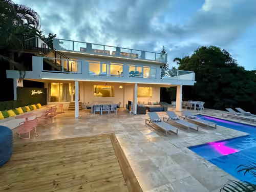 Stunning Private Oasis with Pool and Ocean Views, photo 2