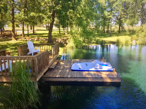 Rustic Lodge for 14 near Current River on private 35 acres